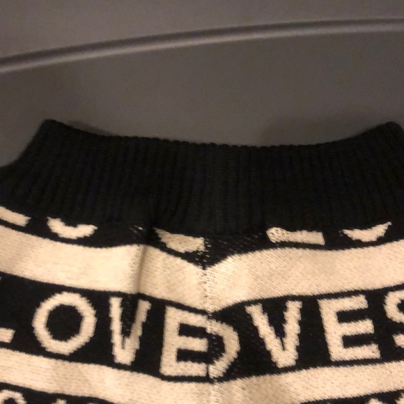 Clearance - Black / Cream Loves Stripes - Picture 5 of 5
